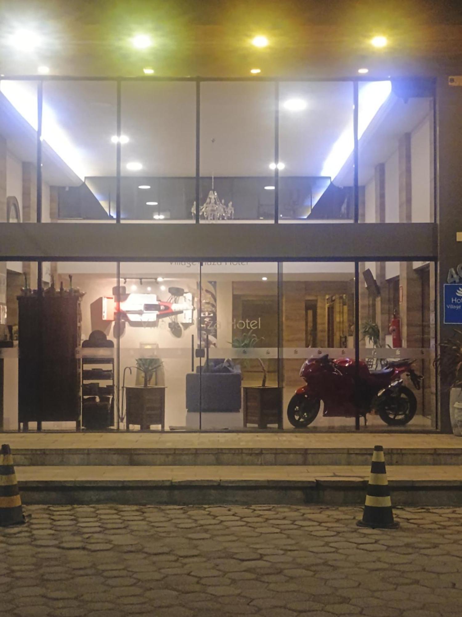 Village Plaza Hotel Barbacena Dış mekan fotoğraf